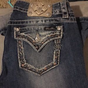 Cuffed Capri Jeans